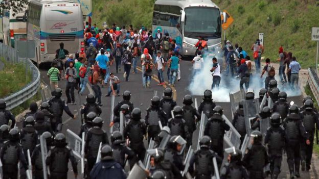 ¡ABAJO EL GOBIERNO ASESINO DE PEÑA NIETO!