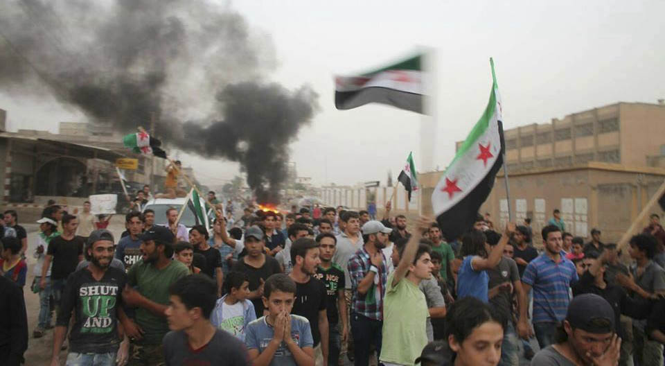 ¡VIVA LA RESISTENCIA REVOLUCIONARIA: ABAJO AL-ASSAD Y LA INTERVENCIÓN IMPERIALISTA!