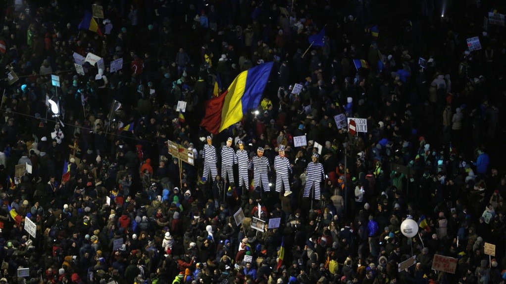 RUMANIA Y EL FIN DE LA HISTORIA