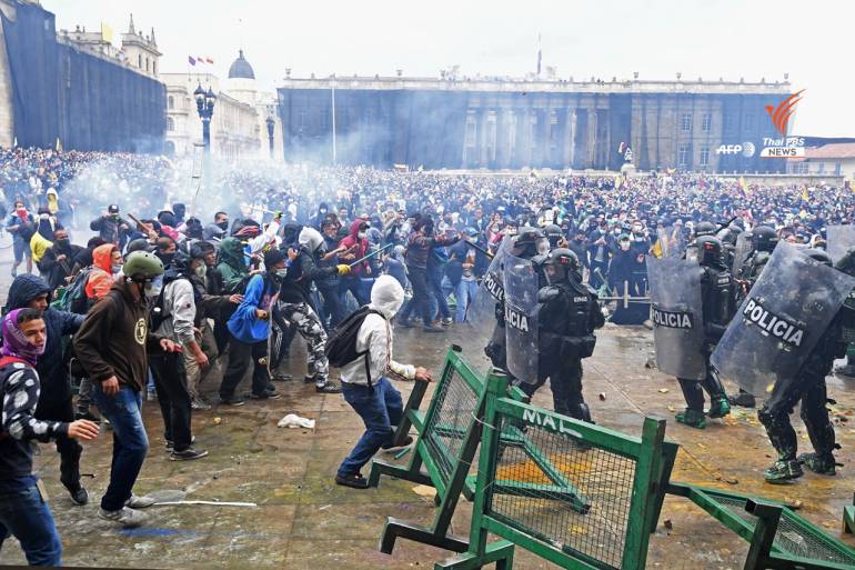 ¡Que la Colombia proletaria insurrecta avance por América Latina!