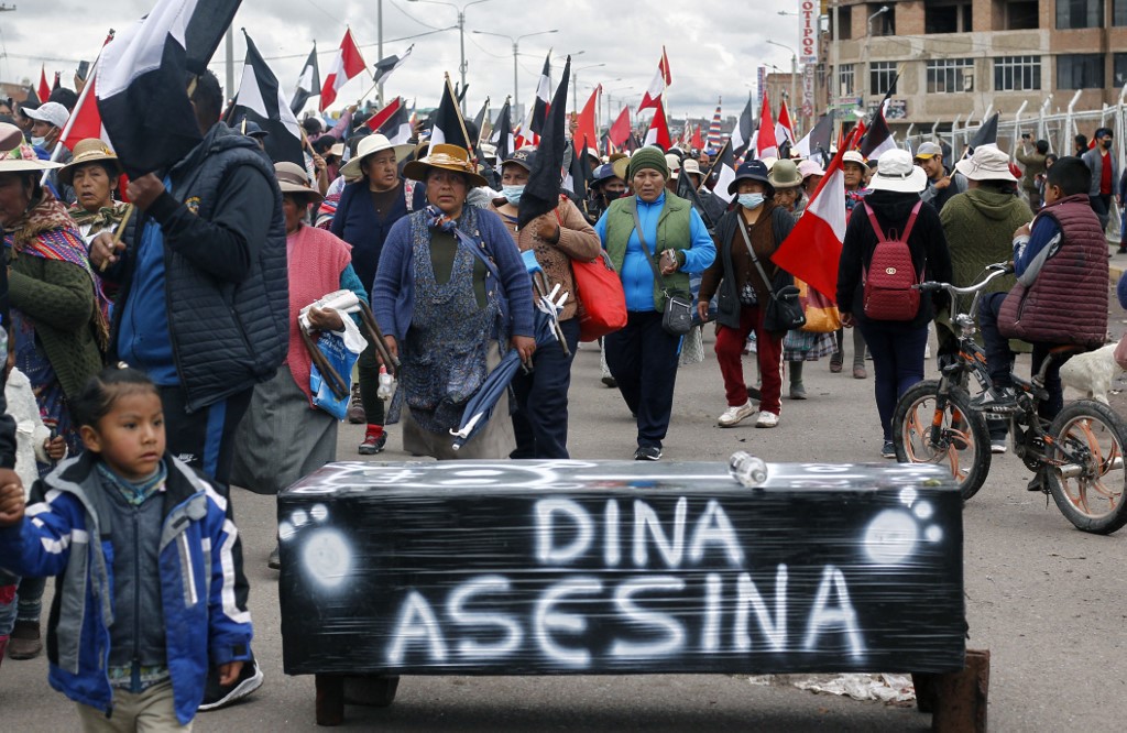 EL EMPODERAMIENTO DE DINA BOLUARTE Y LA LUCHA DE LAS MUJERES TRABAJADORAS