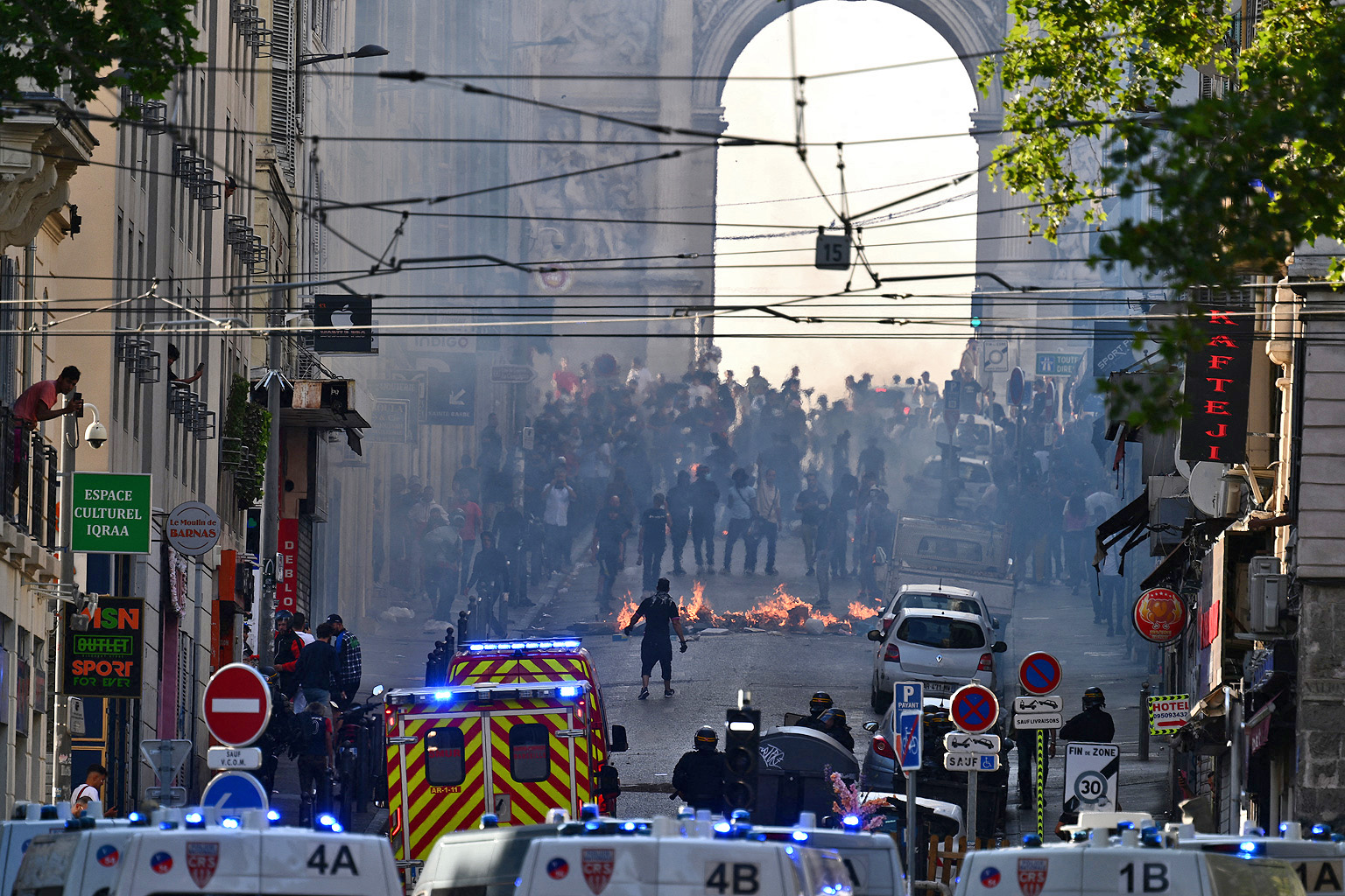 Nuevamente arde Francia