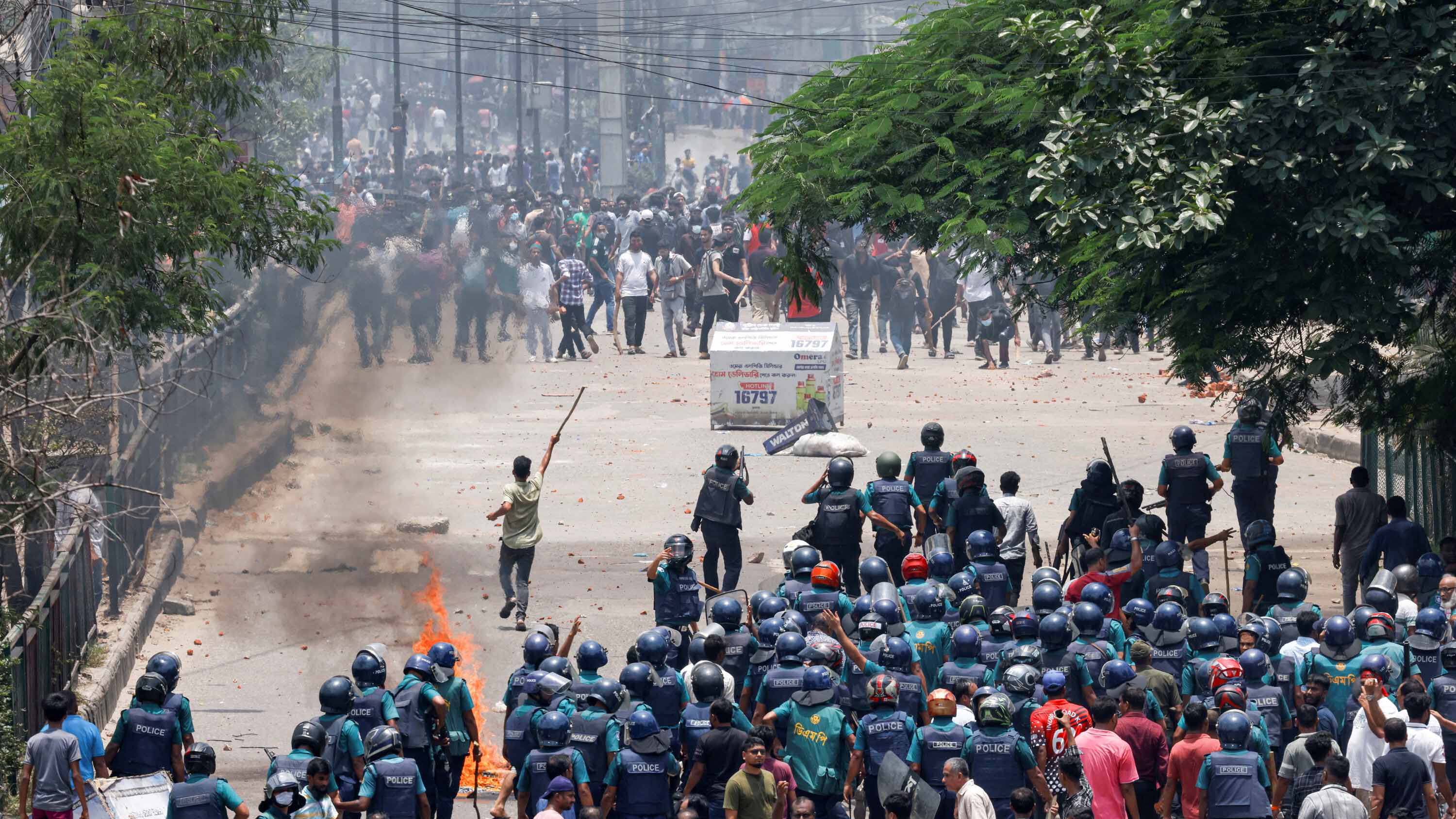 Bangladés: ¡Viva la lucha de la juventud proletaria contra el Gobierno sirviente del imperialismo!