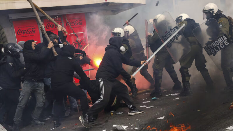 Grecia: ¡La Troika asesinó a la juventud! ¡Que la tragedia no quede impune!