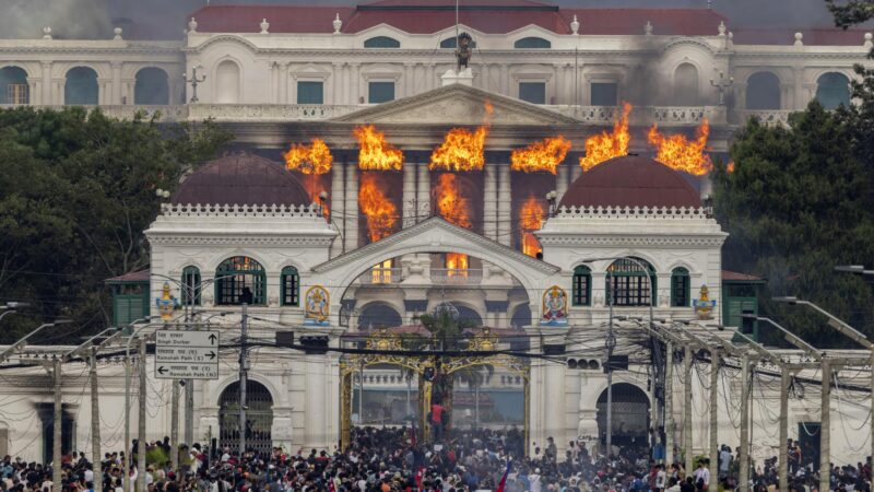 ¡Viva el levantamiento revolucionario en Nepal!